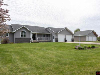 28029 210th Ave, New Ulm, MN, 56073