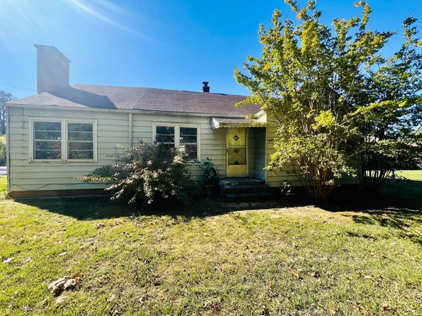 1437 Wilson Rd, Rossville, GA 30741