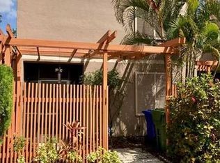 1661 NW 113th Ave, Pembroke Pines, FL 33026