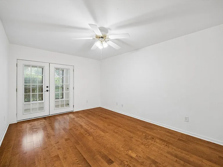 1601 S Shepherd Dr #172 — Photo 10