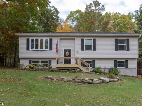 23 Fawn Run, Montague Twp., NJ 07827