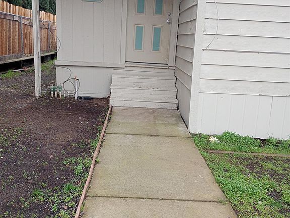 4th image of 14821 Saroni Parkway