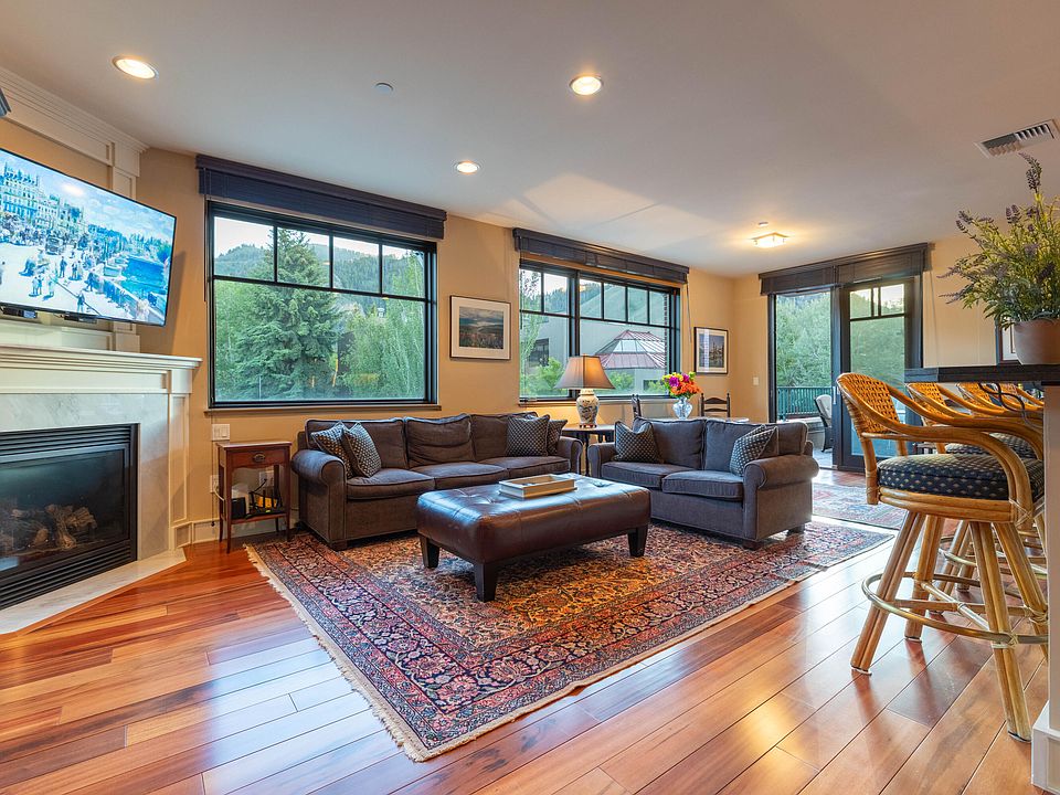 1st image of 111 S 1st Ave #25