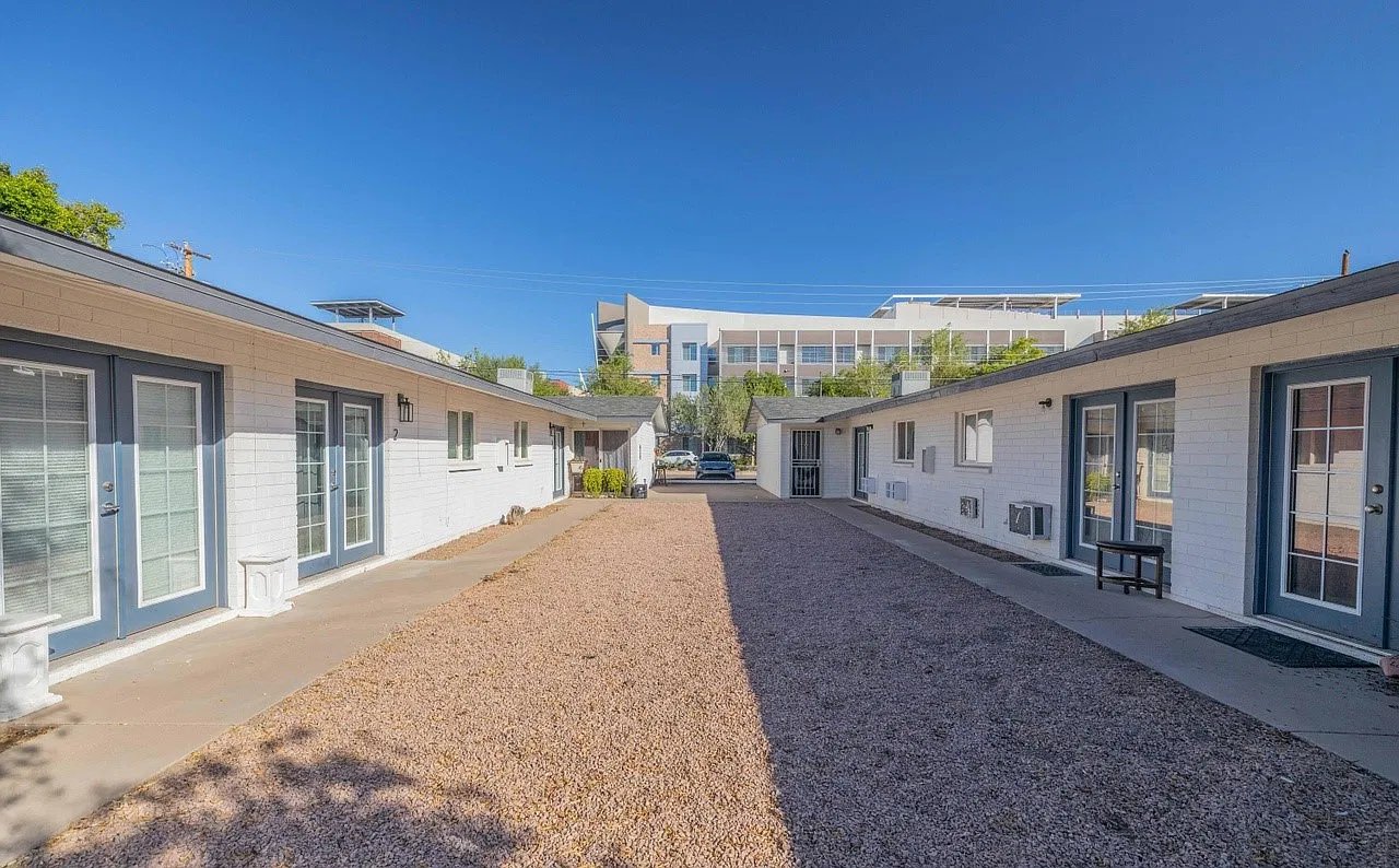 1 bed, 625 sqft, $999 — Photo 1