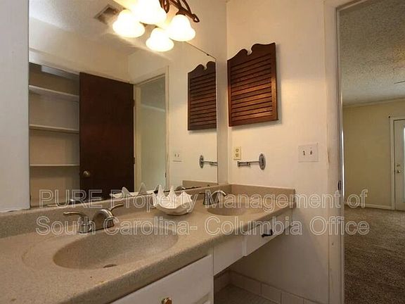 2nd image of 141 Outrigger Ln