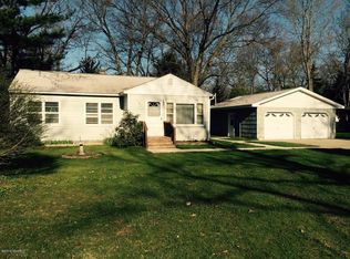 1195 Woodridge St, Muskegon, MI 49442
