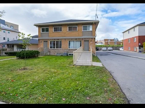 331 Spruce St #E, Waterloo, ON N2L 3M6