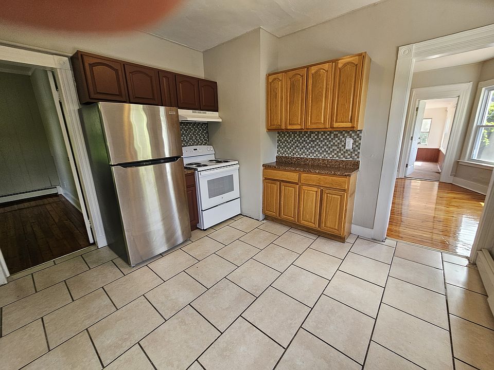 1st image of 688 Dixwell Ave #A2