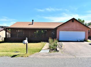 218 E Rainbow Dr, Ruidoso, NM 88345