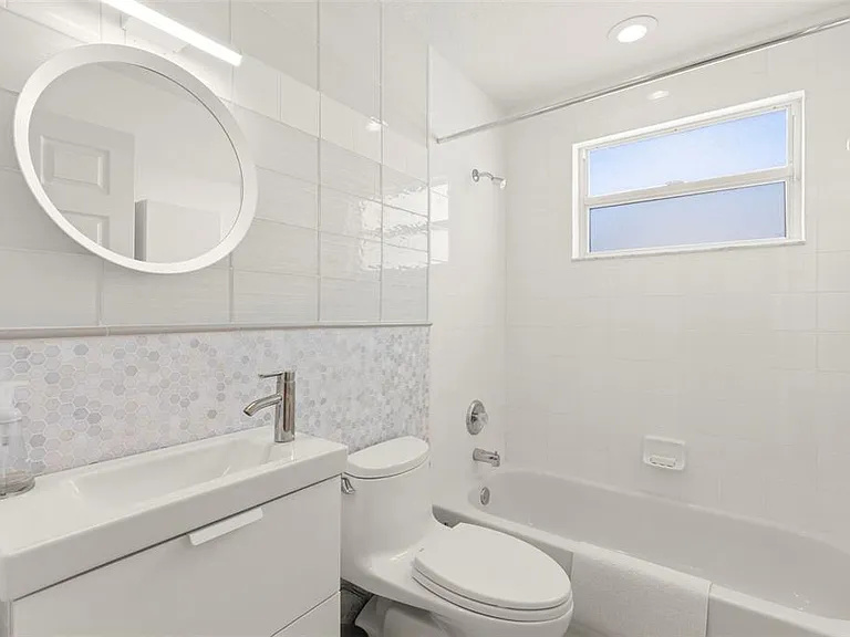 6758 Fairview Ter — Photo 24