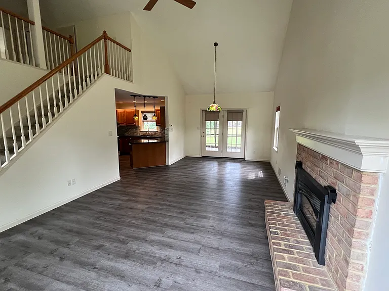 1002 Whitemarsh Dr — Photo 12