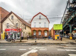 4004 97th St, Corona, NY 11368