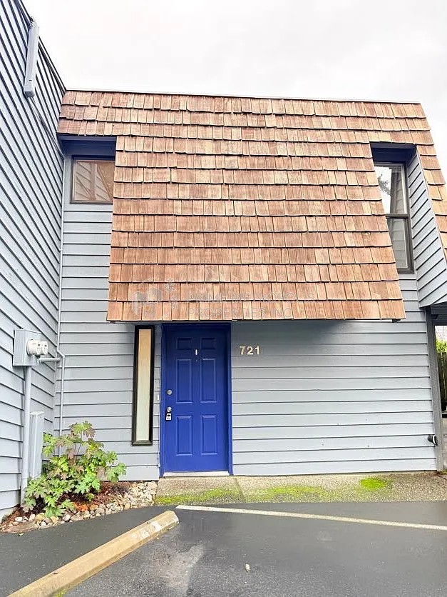 721 141st Ln SE Bellevue WA 98007 ACL - 1 — Photo 1