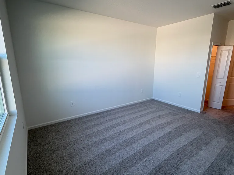 5157 Green Belt Dr — Photo 3