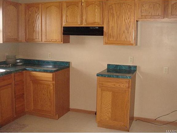 5th image of 607 McGee Ln
