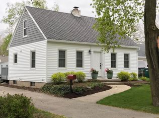 3207 Cedarbrook Ave, Lansing, MI