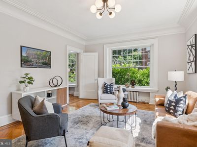 2039 New Hampshire Ave NW #104, Washington, DC, 20009