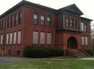 12 Prospect St, Terryville, CT 06786