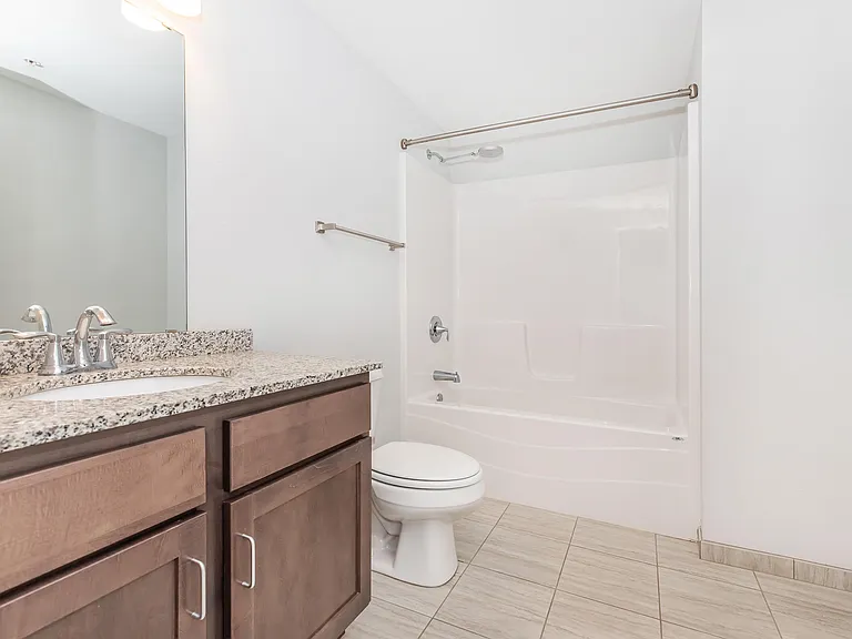 511 3rd Ave SW #334 — Photo 5