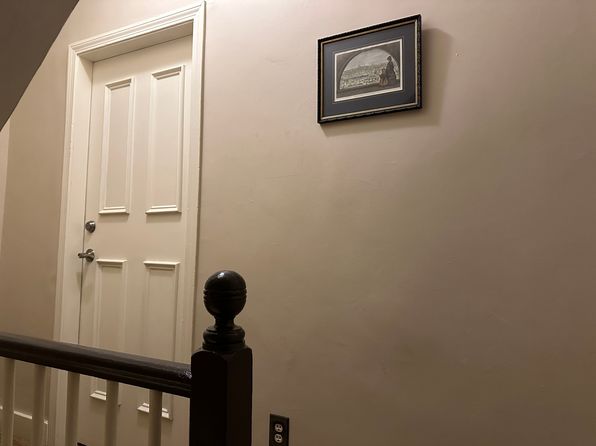 18 Dartmouth Pl #2