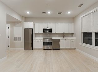 198 Green St FLOOR 2, Jamaica Plain, MA 02130