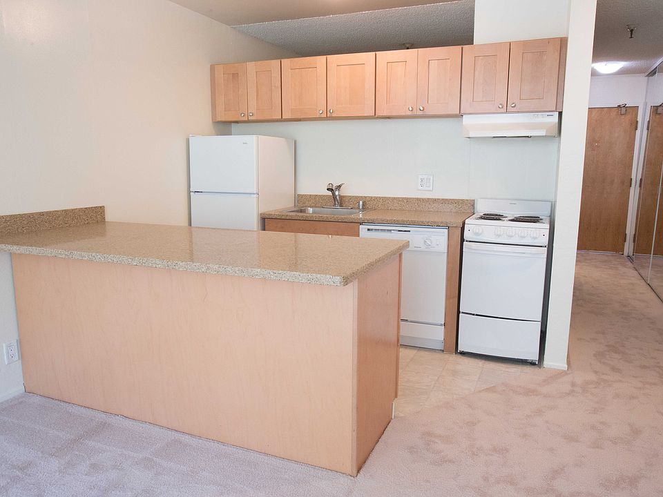 1st image of 1690 Broadway St #415