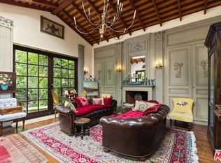 3200 Oakshire Dr, Los Angeles, CA 90068