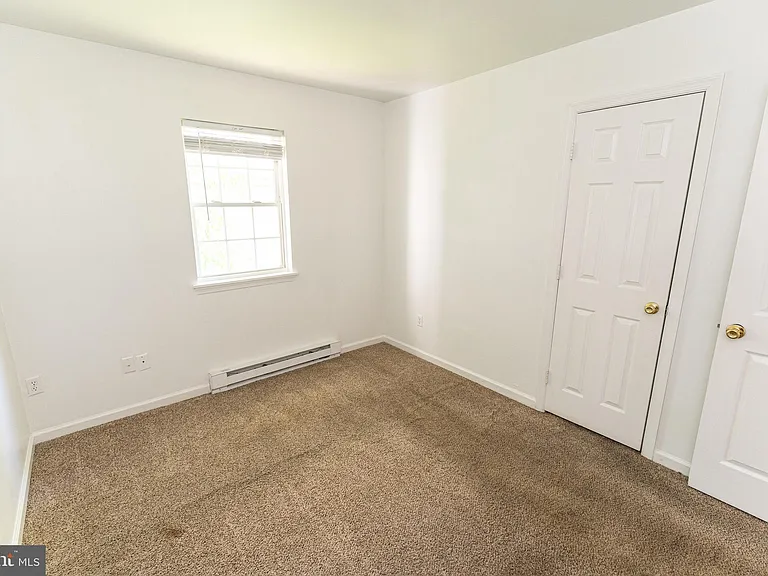30704 Hampden Ave — Photo 17