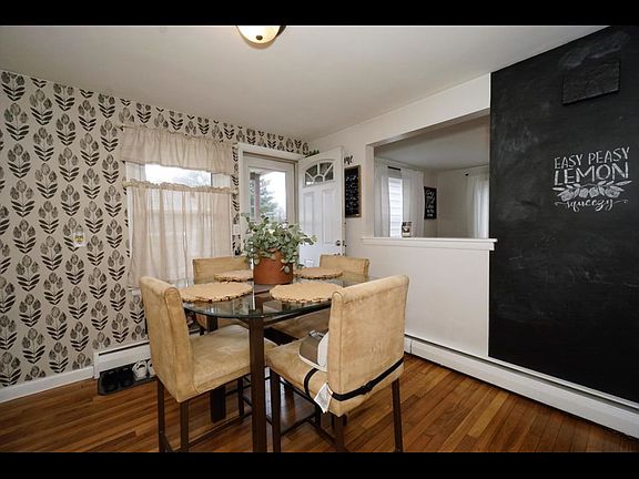5th image of 4 Pine Hill Ave