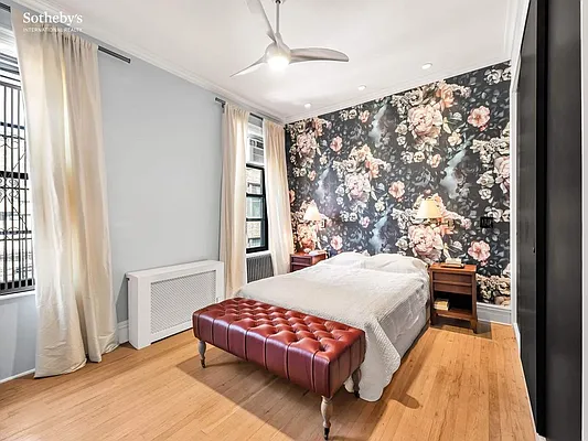 Rented by Sotheby's International Realty | media 29