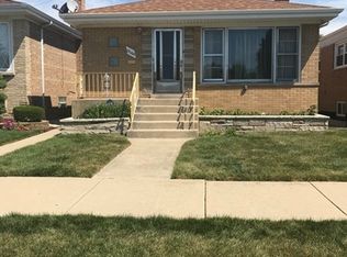 6144 W 64th St, Chicago, IL 60638