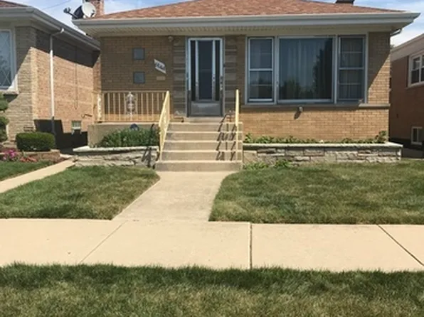 6144 W 64th St, Chicago, IL 60638