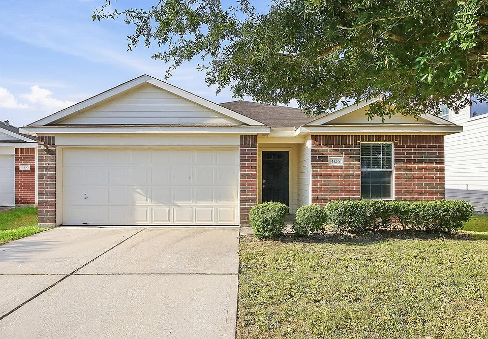 4326 Pecos River Dr