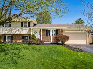 3990 Ravenwood Dr, Hilliard, OH