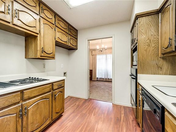 5th image of 7409 Wind Chime Dr