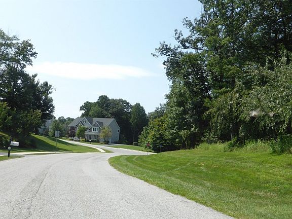 4th image of 1618 Creagh Knoll Ln
