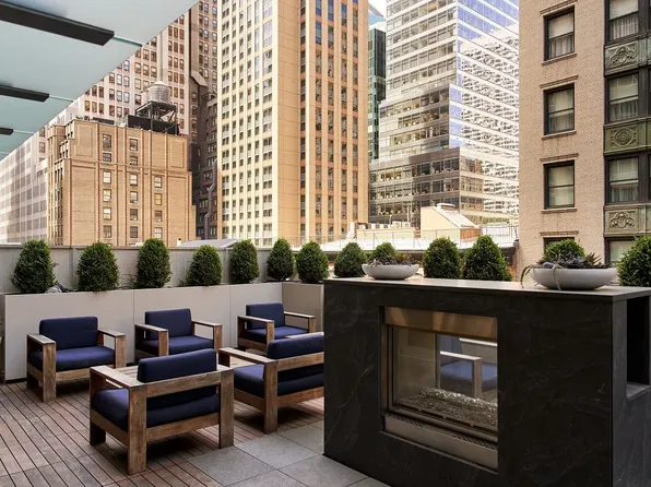 66 W 38th St APT 14J, New York, NY 10018