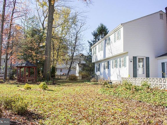 4th image of 1200 Marywood Dr
