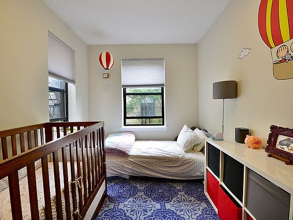 3rd image of 35-35 75th St APT 604