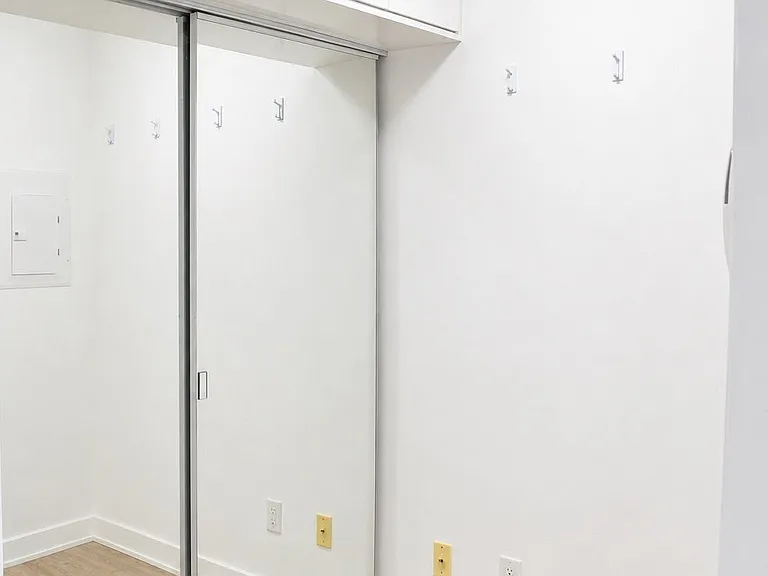 11 Superior Ave #207 — Photo 8