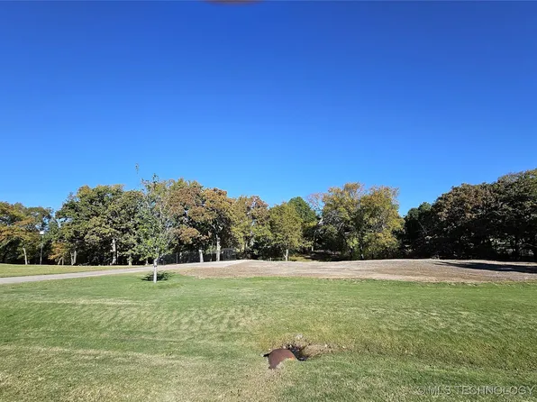 19434 S Quail Run Ct, Claremore, OK 74017