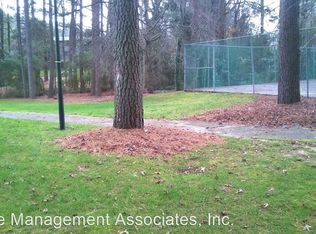 510 Pine Ridge Pl, Raleigh, NC 27609