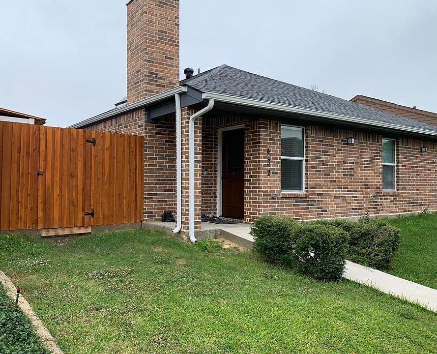 1st image of 432 Winding Brook Ln