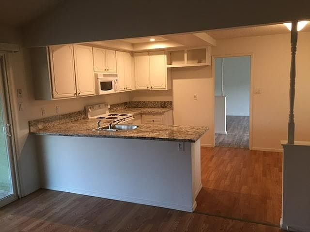 1st image of 6513 Misty Creek Dr