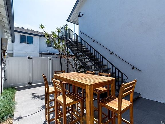 5th image of 2420 Grant Ave #5