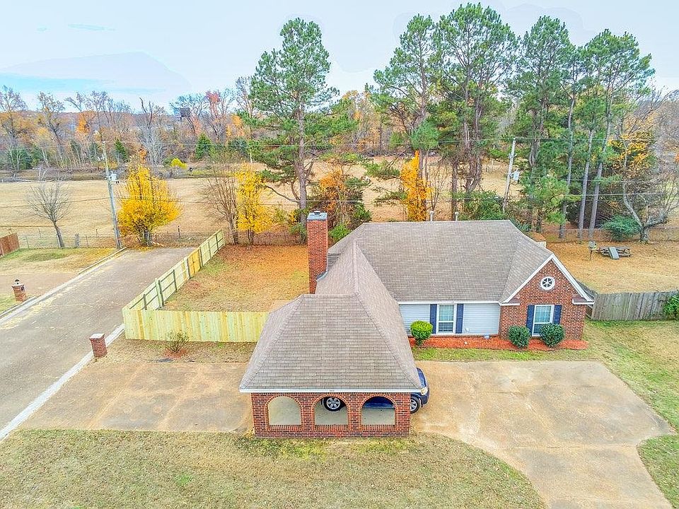 1st image of 7625 Valley Glen Dr