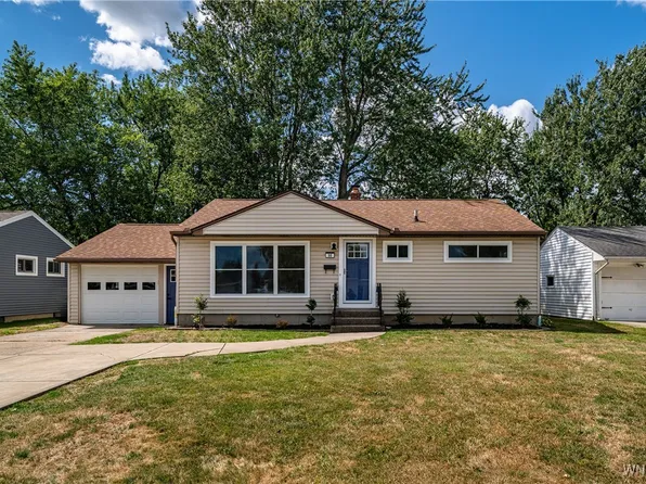 98 Rosemont Dr, Amherst, NY 14226