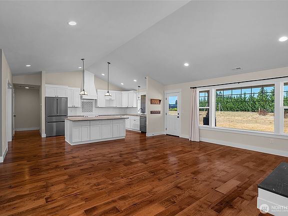 5th image of 18443 Sargent Road