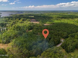 101 Cummins Creek Road, Beaufort, NC 28516
