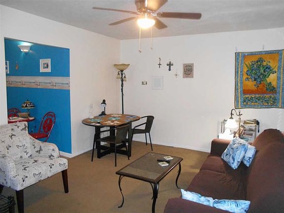 4th image of 2118 Nebraska St APT 4